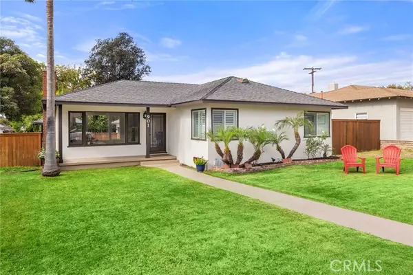 901 N Woods Avenue, Fullerton, CA 92832