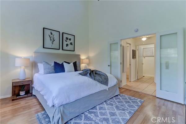 4132 E Mendez Street #302, Long Beach, CA 90815