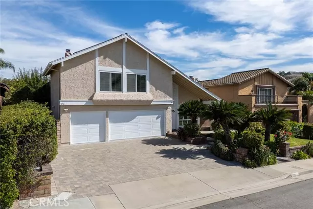 Anaheim Hills, CA 92807,950 S Amherst Circle