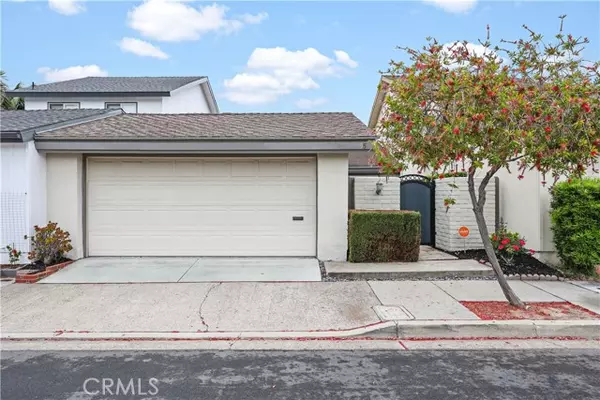 Irvine, CA 92612,5 Chicory Way