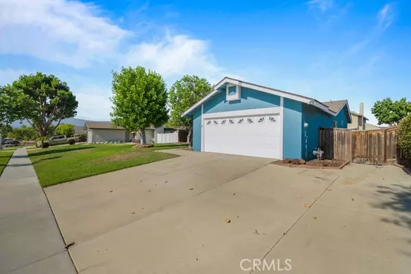 920 Brookwood Drive, Corona, CA 92878