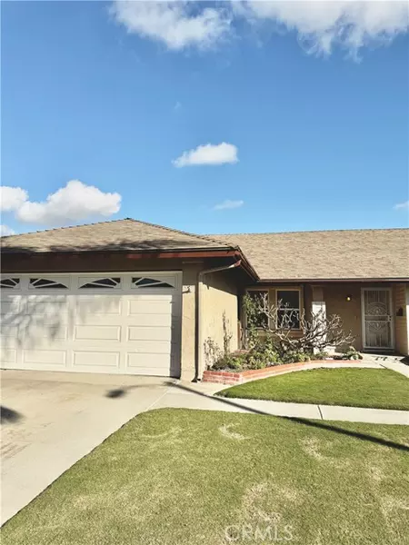 21202 Banff Lane, Huntington Beach, CA 92646