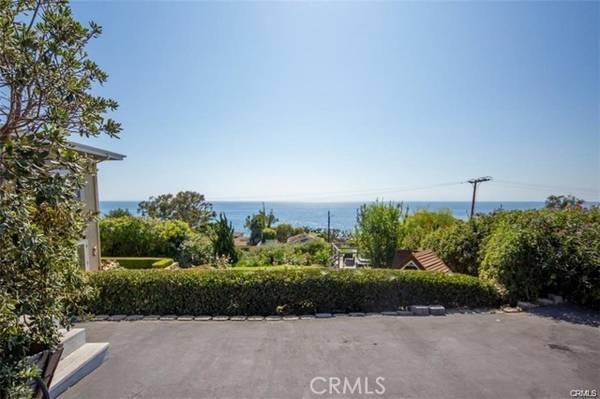 Laguna Beach, CA 92651,2324 S Coast #B