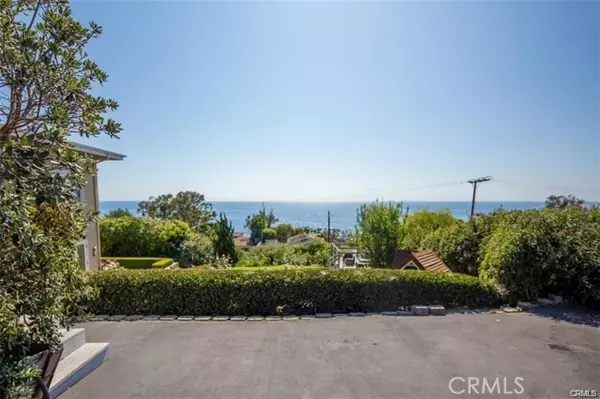 Laguna Beach, CA 92651,2324 S Coast #B