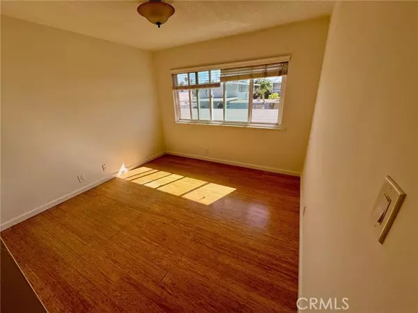 Costa Mesa, CA 92627,277 E 16th Place #7