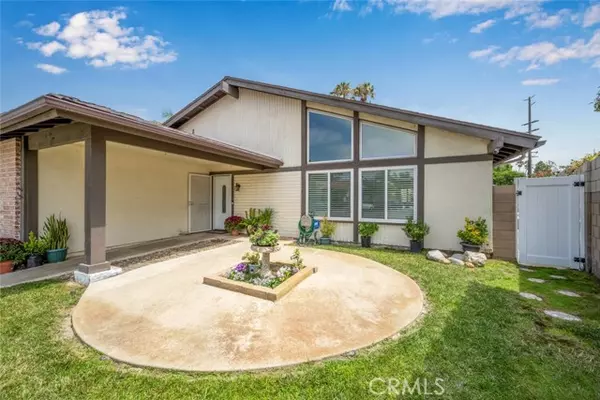 20462 Running Springs Lane, Huntington Beach, CA 92646