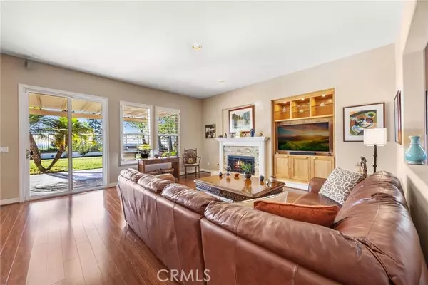 Yorba Linda, CA 92887,5695 Vista Del Mar