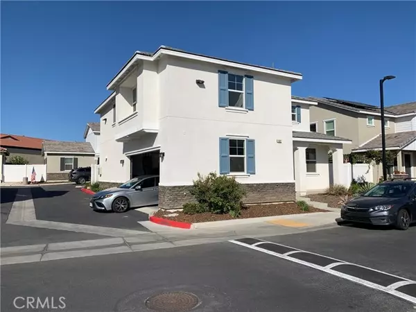 Bloomington, CA 92316,832 W Tullock Street