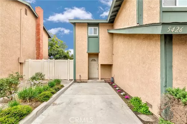 Cypress, CA 90630,5426 Villa Way #7