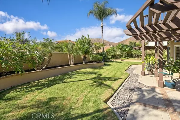 5555 MEADOW LAKE Lane, Yorba Linda, CA 92887