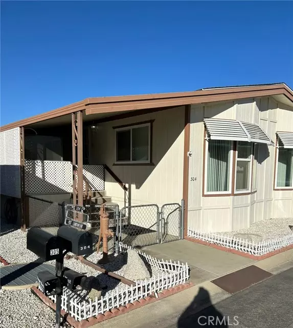 Hemet, CA 92545,5001 W Florida #304