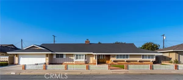 1141 E Madison Avenue, Orange, CA 92867