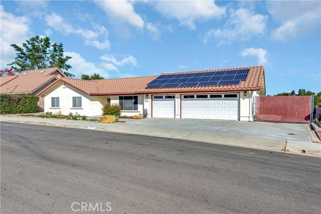 557 Andrea Circle, Paso Robles, CA 93446