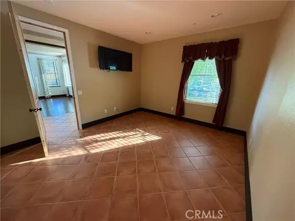 Corona, CA 92882,1485 Clearview Circle