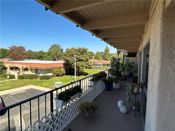 Laguna Woods, CA 92637,3014 Via Buena Vista #A