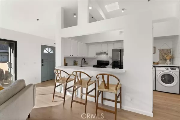 Costa Mesa, CA 92627,345 Avocado Street #201D