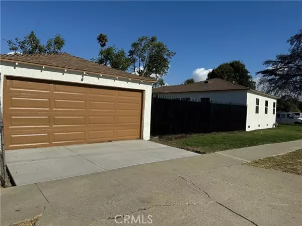 Compton, CA 90220,333 S Aprilia Avenue