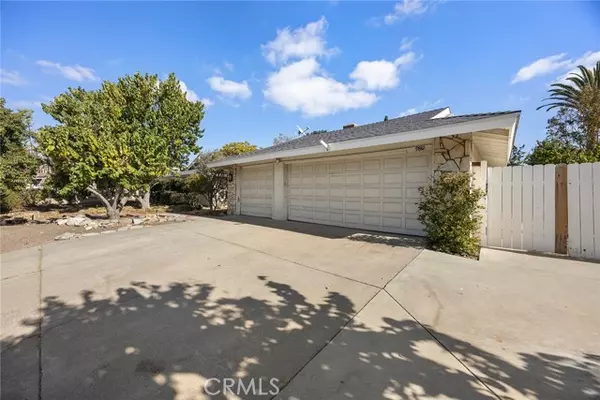 9832 Oakwood Circle, Villa Park, CA 92861