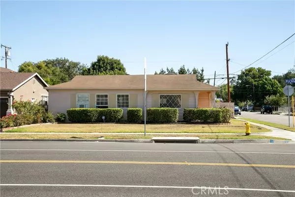 Bellflower, CA 90706,16802 Virginia Avenue