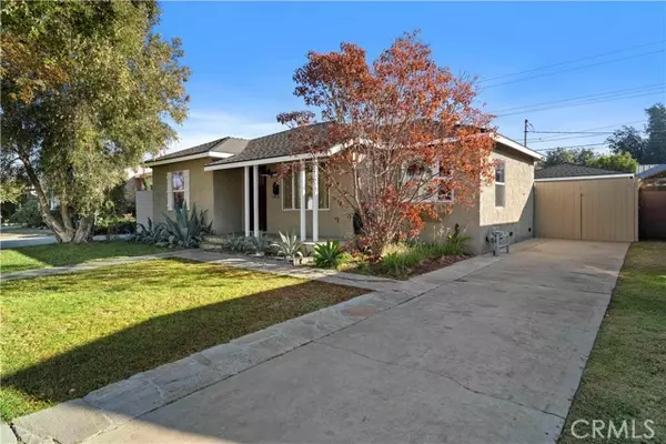 6060 Pepperwood Avenue, Lakewood, CA 90712