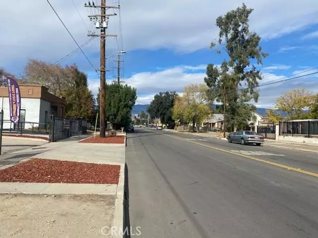 San Bernardino, CA 92410,806 N Sierra