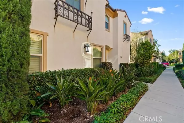 38 Latitude, Irvine, CA 92618