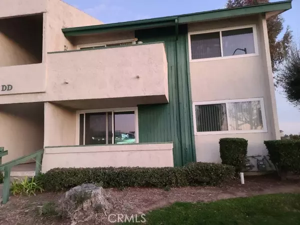 15320 Ocaso Avenue #DD101, La Mirada, CA 90638