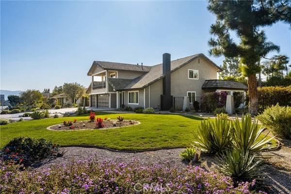 6001 Foxfield Lane, Yorba Linda, CA 92886