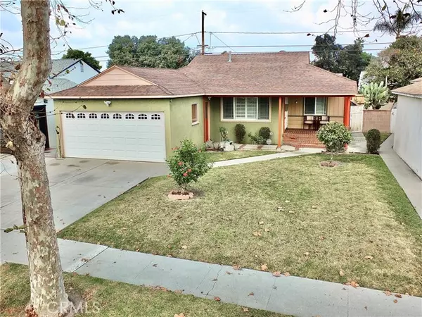 Lakewood, CA 90712,3733 Candlewood Street