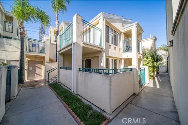 Bell Gardens, CA 90201,6358 Gage Avenue #108