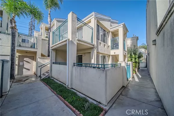 6358 Gage Avenue #108, Bell Gardens, CA 90201