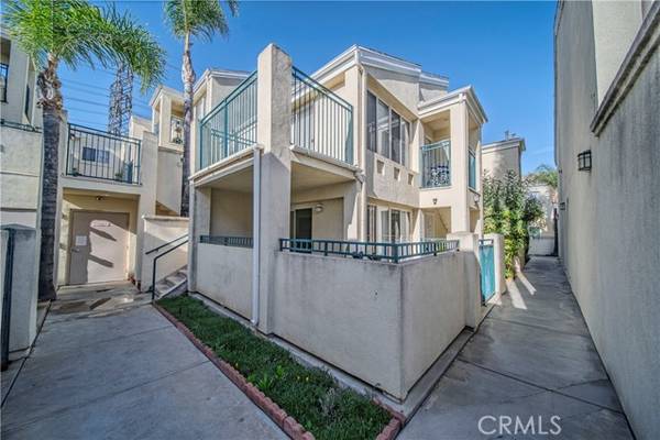 6358 Gage Avenue #108, Bell Gardens, CA 90201