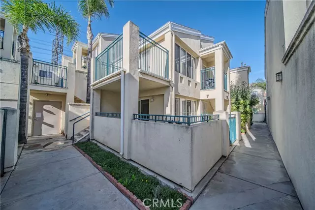 Bell Gardens, CA 90201,6358 Gage Avenue #108