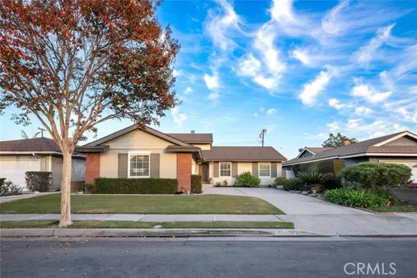 10424 Cary Circle, Cypress, CA 90630