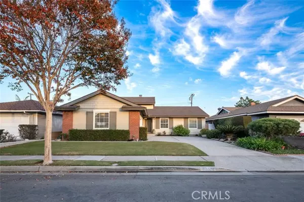 10424 Cary Circle, Cypress, CA 90630