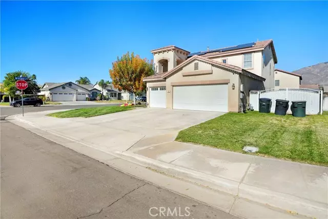 271 Bahama Court, San Jacinto, CA 92583