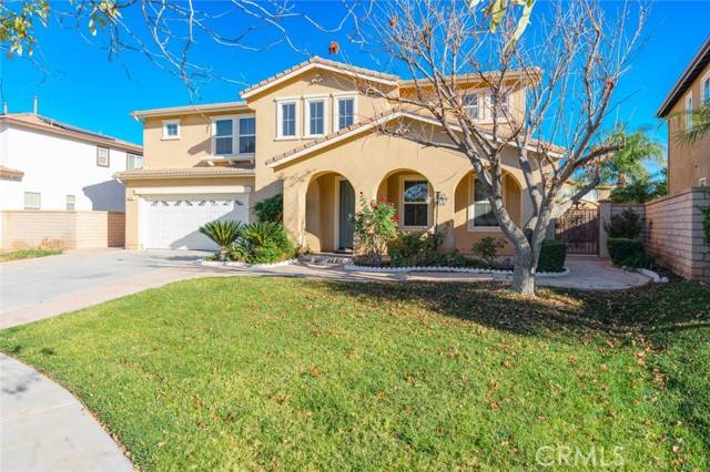 3297 Quartz Circle, Corona, CA 92882