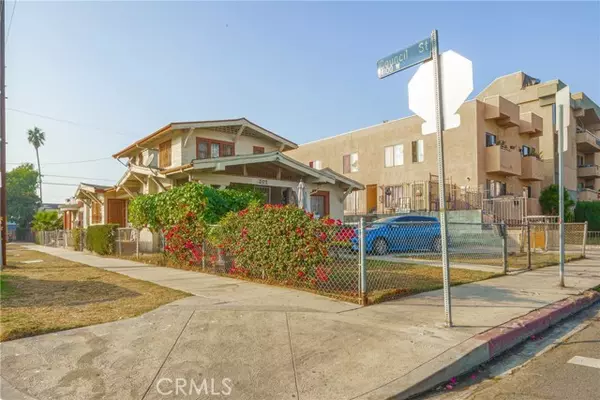 201 N Mariposa Avenue, Los Angeles, CA 90004