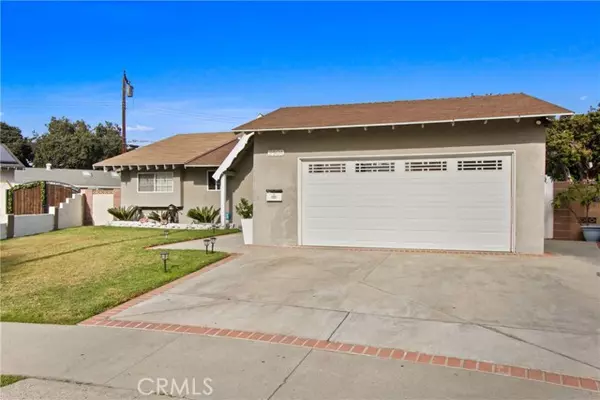 2501 S Douglas Street, Santa Ana, CA 92704