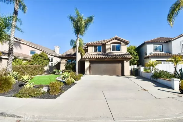 1691 Mountain Pass Circle, Vista, CA 92081