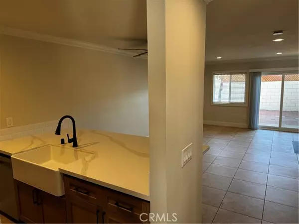 Huntington Beach, CA 92649,16582 Jib Circle #3