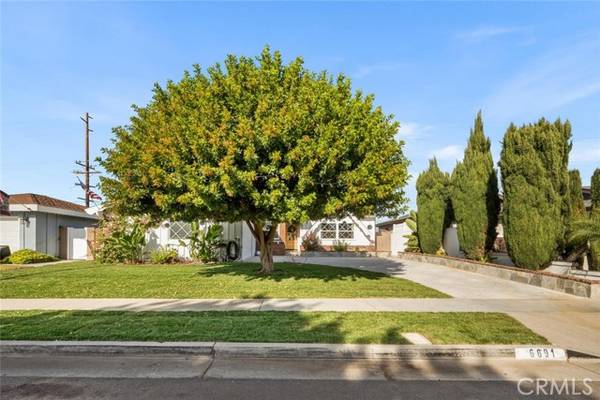 6691 Walton Drive, Huntington Beach, CA 92647