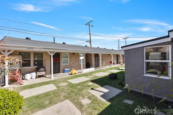 Long Beach, CA 90805,1157 E Harding Street