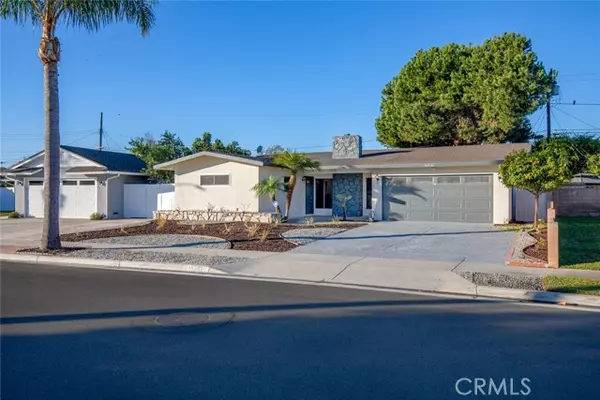 16541 Loire Circle, Huntington Beach, CA 92647