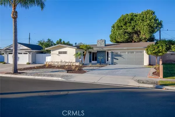 16541 Loire Circle, Huntington Beach, CA 92647