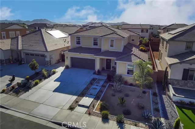 29827 Glacier Bay Drive, Menifee, CA 92585