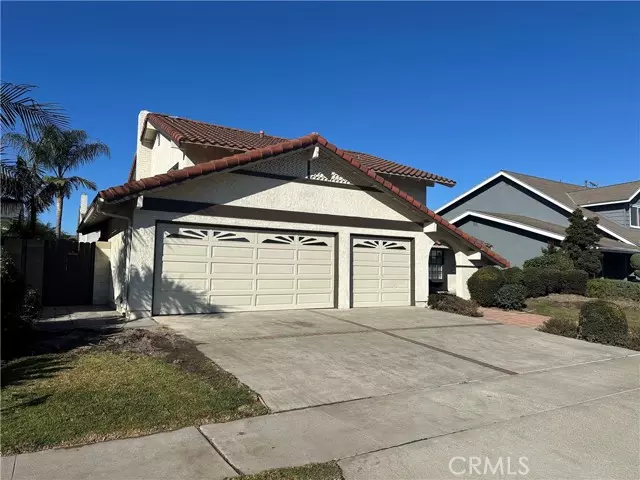 Westminster, CA 92683,15751 Grey Oaks Street