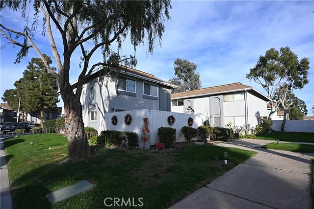 19774 Bromley Lane, Huntington Beach, CA 92646