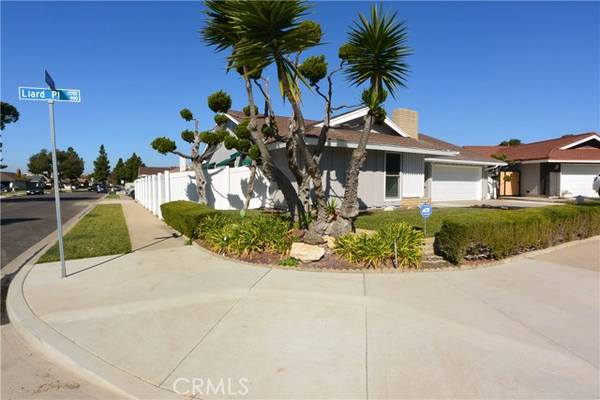 910 Liard Place, Costa Mesa, CA 92626