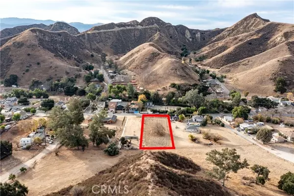 Val Verde, CA 91384,32700130 San Martinez